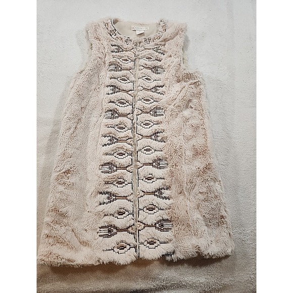 Flying Tomato Jackets & Blazers - Flying Tomatoes Faux Fur Ladies Vest Cream With Aztec Geometric Design Size...